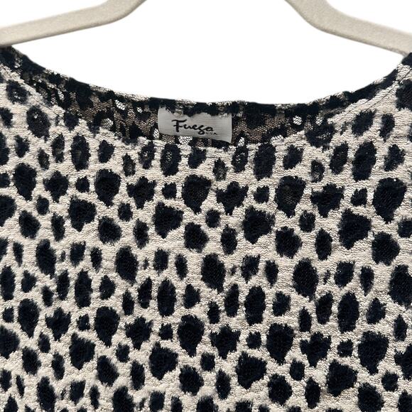 Y2K Fuego Textured Animal Print Top - Picture 2 of 8
